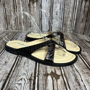 Eddie Bauer Croc Embossed Slide Sandals Brown Leather size 8